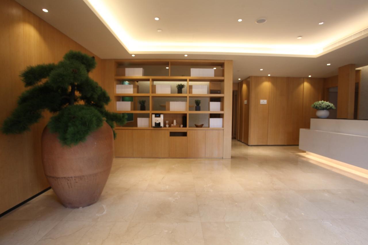 Ji Hotel Shanghai Bund East Nanjing Road Pedestrian Street Экстерьер фото