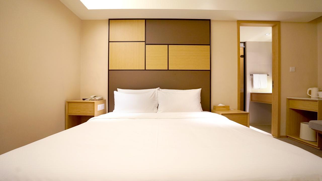 Ji Hotel Shanghai Bund East Nanjing Road Pedestrian Street Экстерьер фото